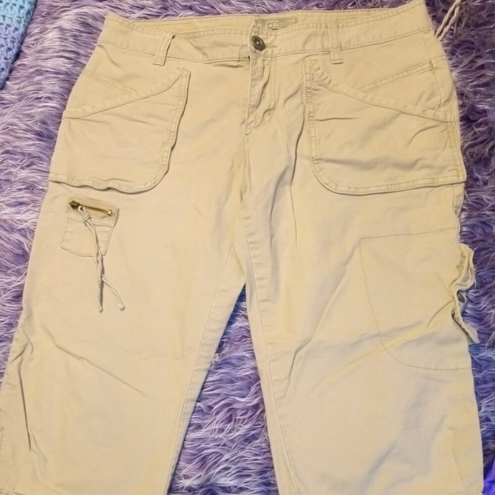 Old Navy cargo shorts